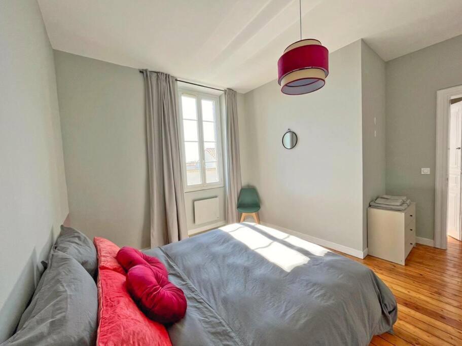 Claire - Bel Appartement T2 Lumineux Châteaurenard エクステリア 写真